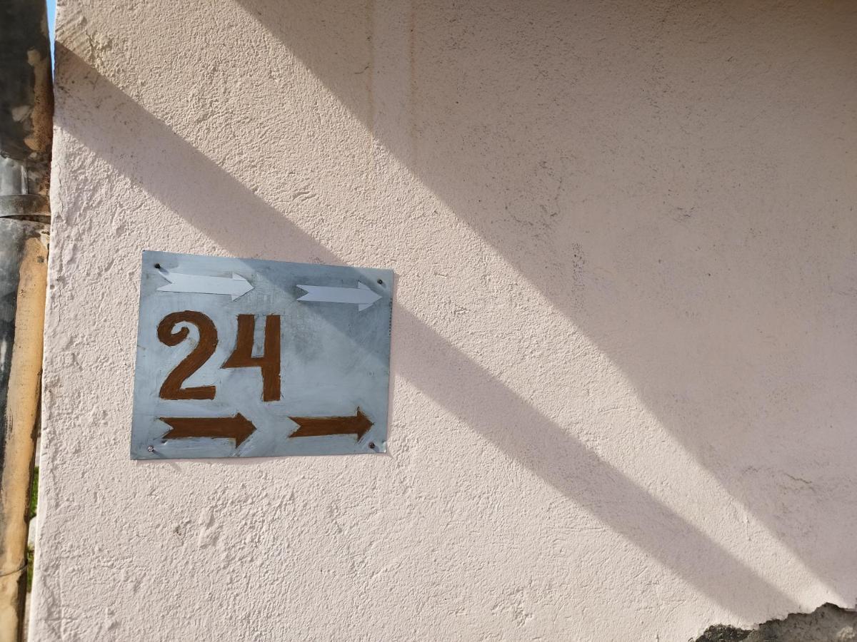 Garickina Kuca Apartment Pirot Luaran gambar
